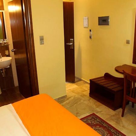 Hotel Filoxenia خانيا المظهر الخارجي الصورة