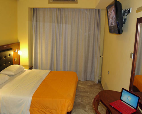 Hotel Filoxenia خانيا المظهر الخارجي الصورة